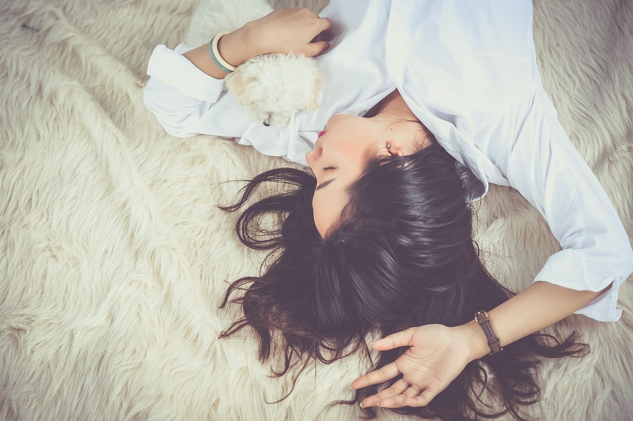 découvrez des conseils efficaces pour améliorer la qualité de votre sommeil et profiter de nuits réparatrices.