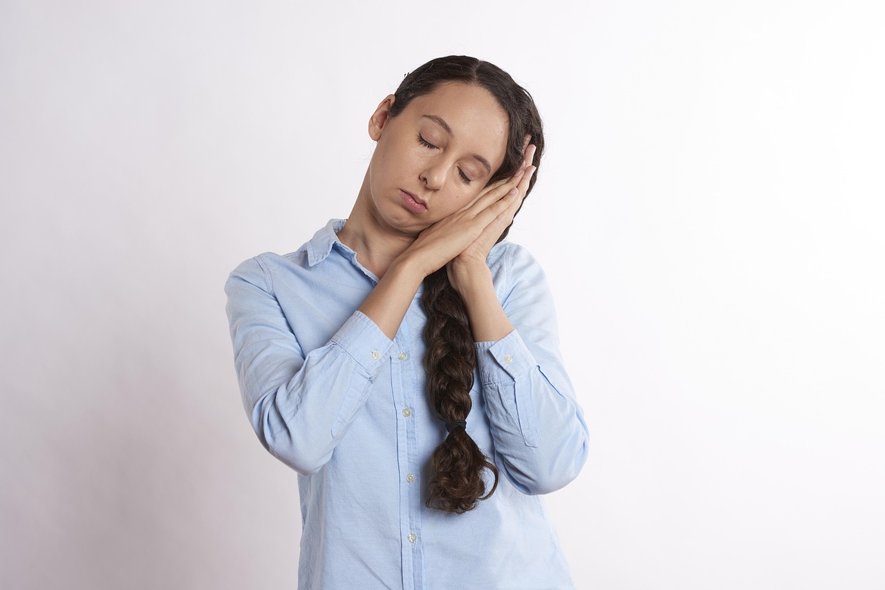 découvrez tous les bienfaits du napping : astuces, conseils et techniques pour améliorer votre bien-être grâce à la sieste. apprenez à profiter pleinement des moments de repos au quotidien.