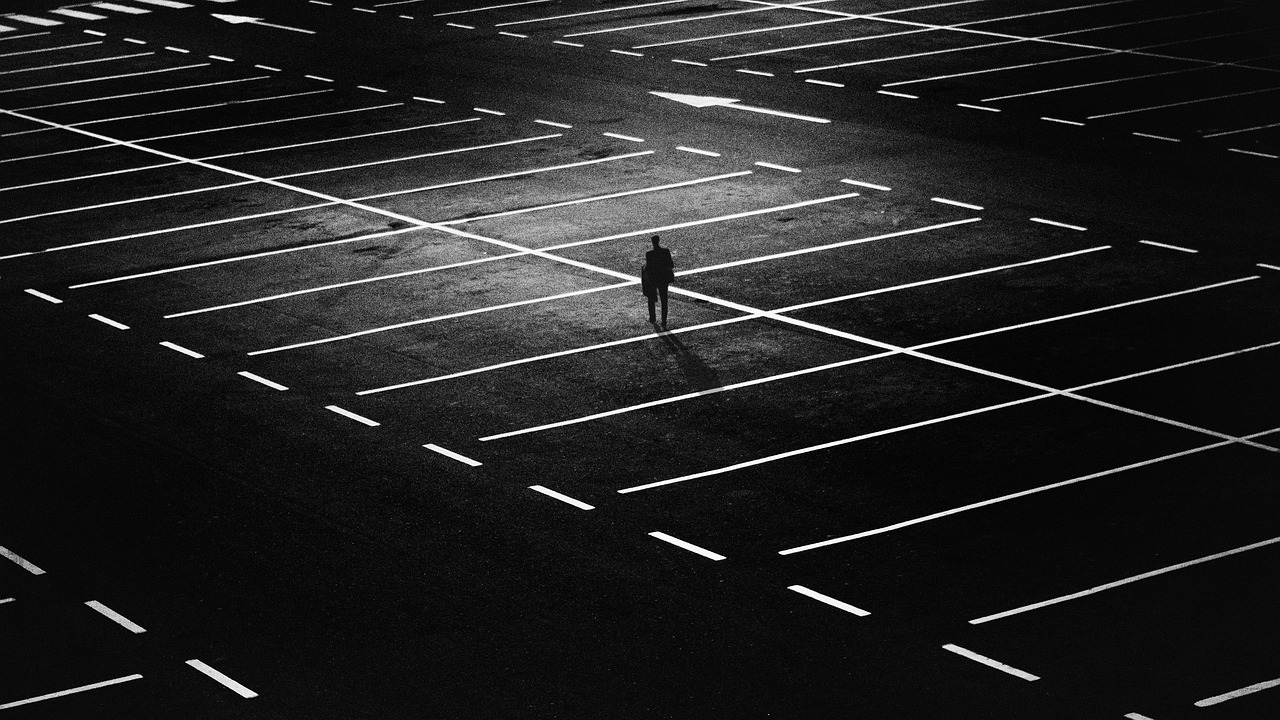 découvrez les causes, les effets et les solutions à la solitude. informez-vous sur l'impact de l'isolement social et apprenez comment mieux vivre avec la solitude au quotidien.